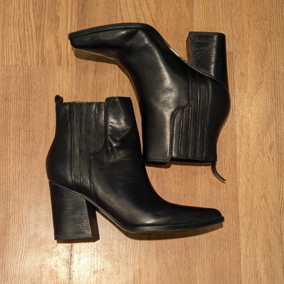 Marc Fisher Oshay Pointed Toe Leather Bootie - Picture 1 of 4